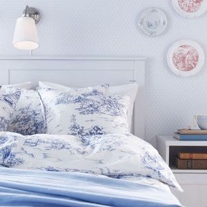 IKEA Emmie Land toile print duvet cover and sham set (4 pieces)